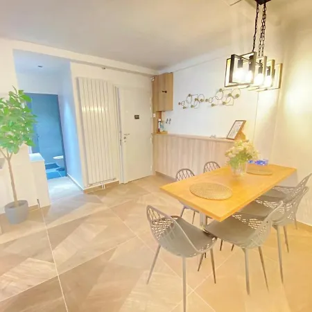 Apartment 3 Bedroom With Ac- Opera Garnier -galeries Lafayette Paris